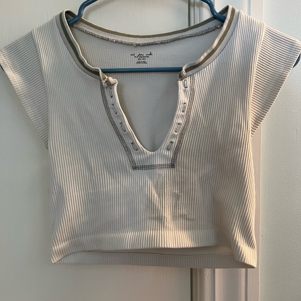 urban outfitters white seamless crop top